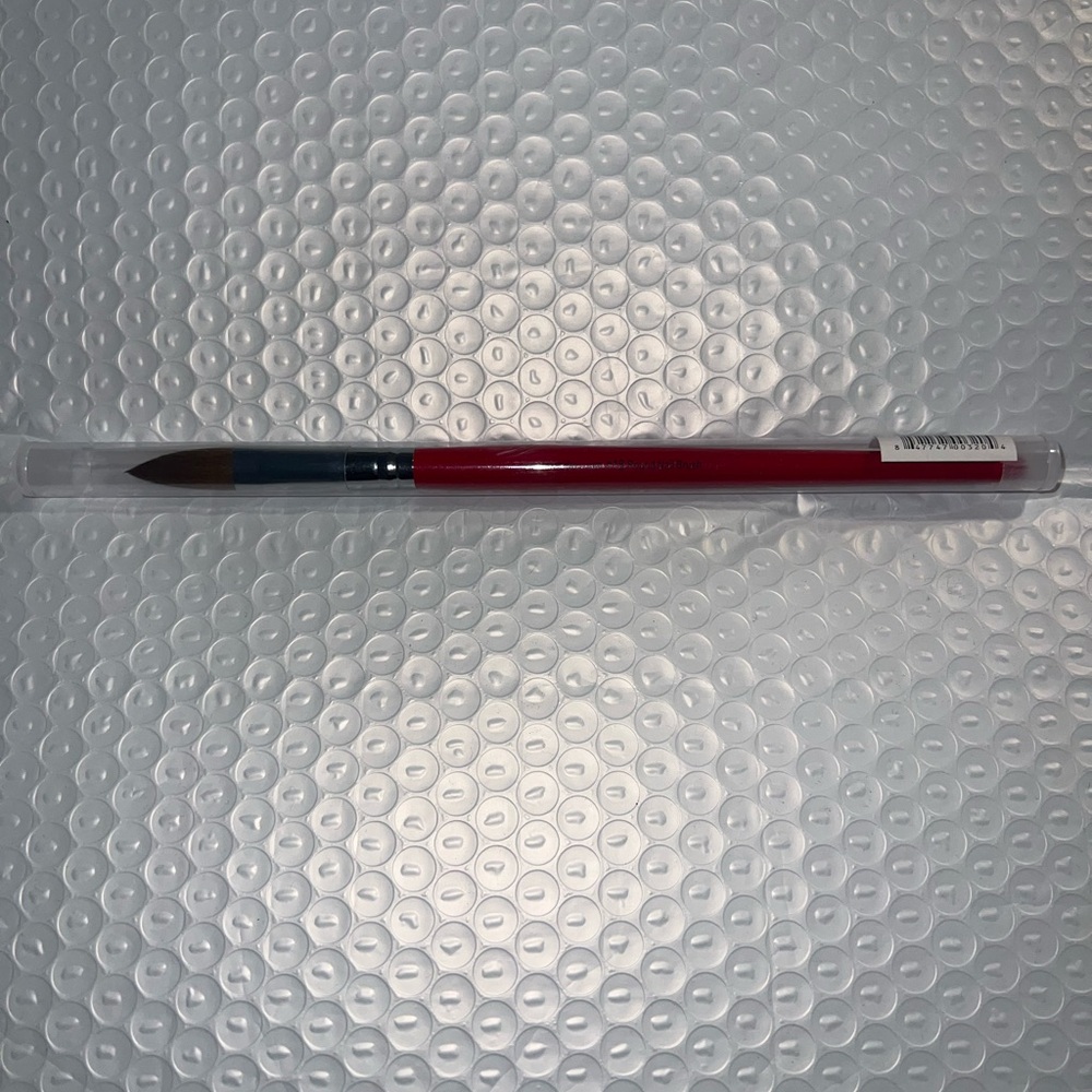 CRÈME # 18 Round Nail Brush. RED **NEW***